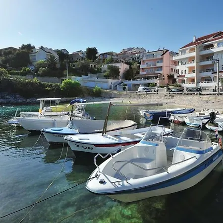 شقة Sea View Sirena أوكغوك غورنيي